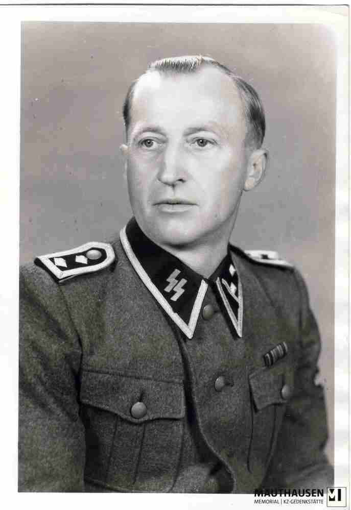 4.2.4.12.jpg; 4.2.4.12; KZ Mauthausen: Portraitfoto von Paul Buchmann ;