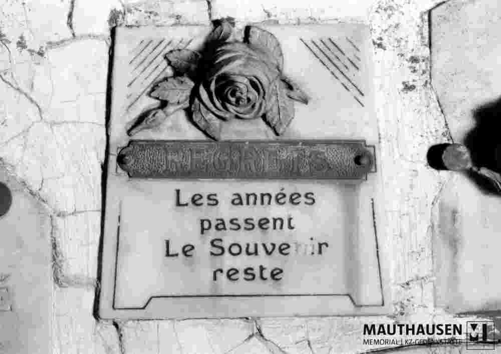 6.1.0029_01-03-030-01.jpg; 6.1.0029; Gedenktafel für einen unbekannten Deportierten; Gedenktafel