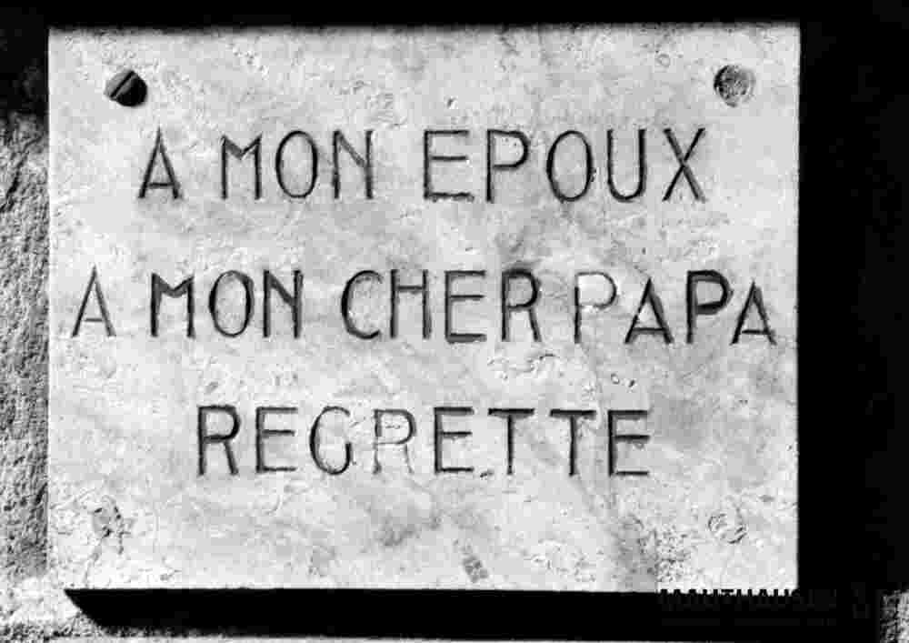 6.1.0206_01-03-206-01.jpg; 6.1.0206; Tafel für einen unbekannten Deportierten; Tafel