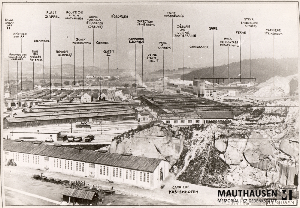 MM_4_7_1_0013.jpg; 4.7.1.0013; Befreites KZ Gusen: Panoramaansicht mit Legenden, 12. Mai 1945.;