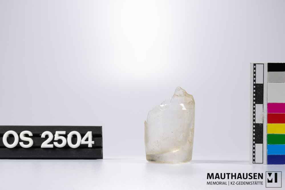 OS2504_1.jpg; OS2504; ; Flasche