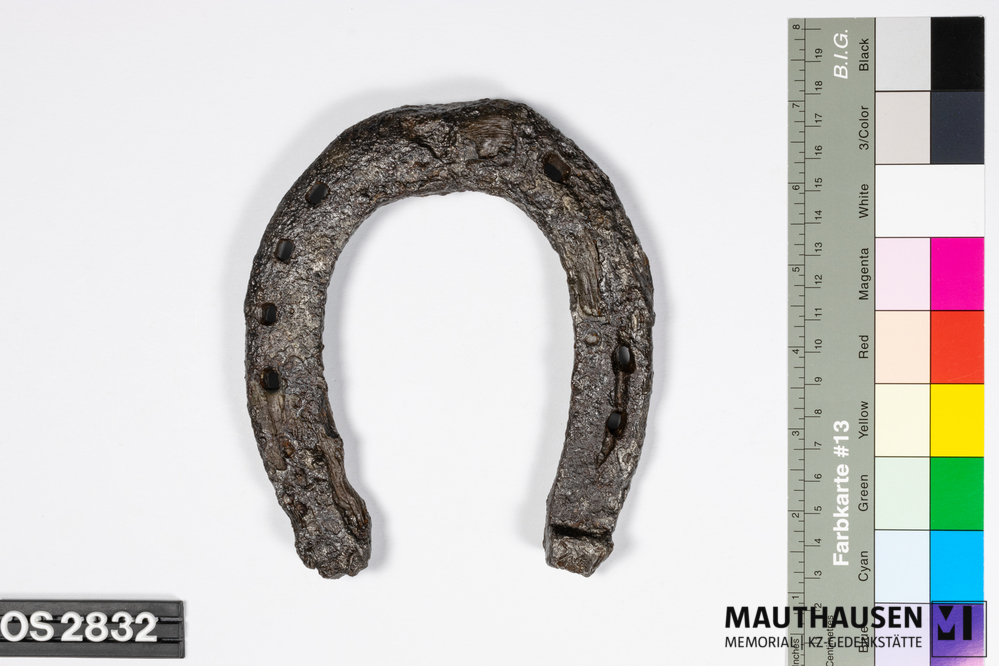 OS2832_1.jpg; OS2832; ; Hufeisen