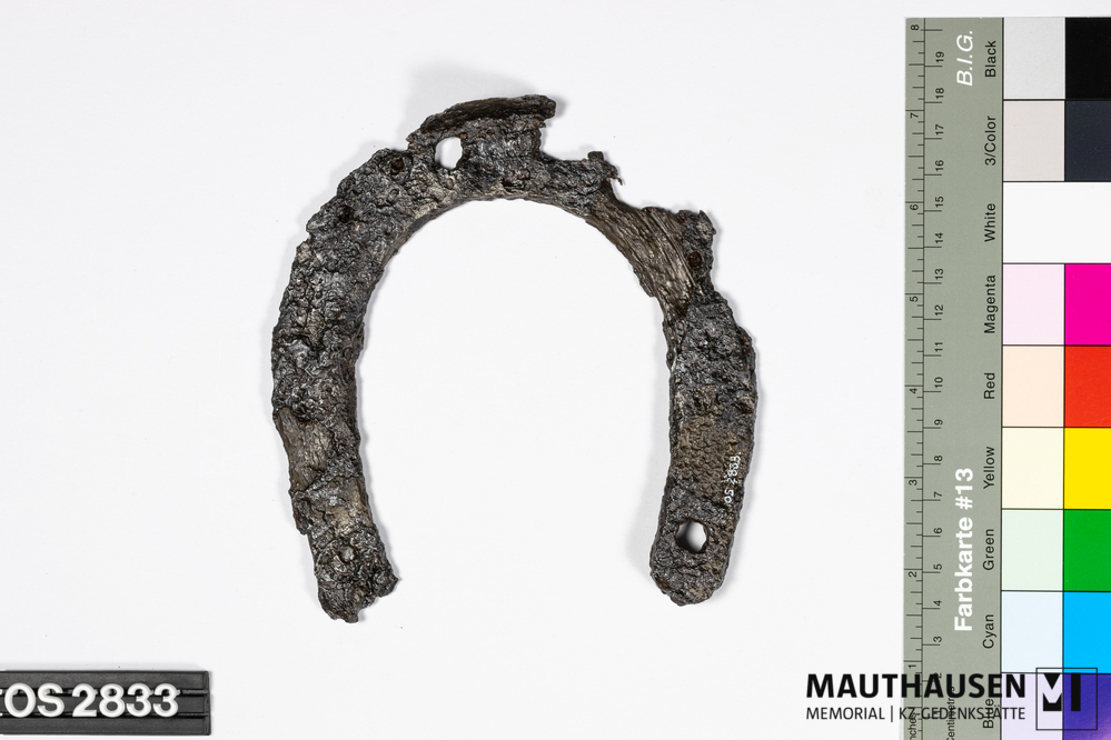 OS2833_2.jpg; OS2833; ; Hufeisen